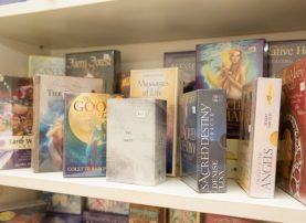 Qi New Age & Healing