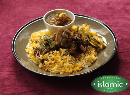 Kampong Gelam: A Halal Food Hotspot