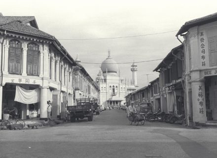 Visiting Kampong Gelam On The Way To The Holy Land